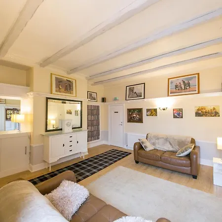 Guest house Homeleigh 3*