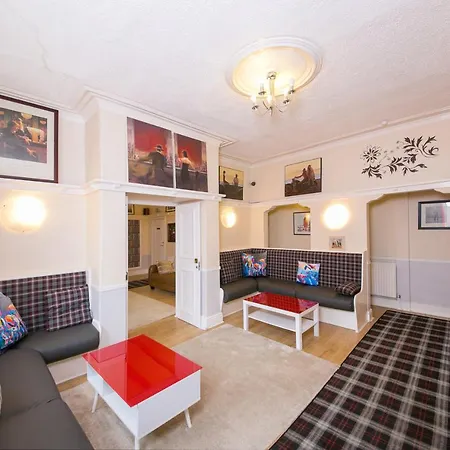 Guest house Homeleigh 3*