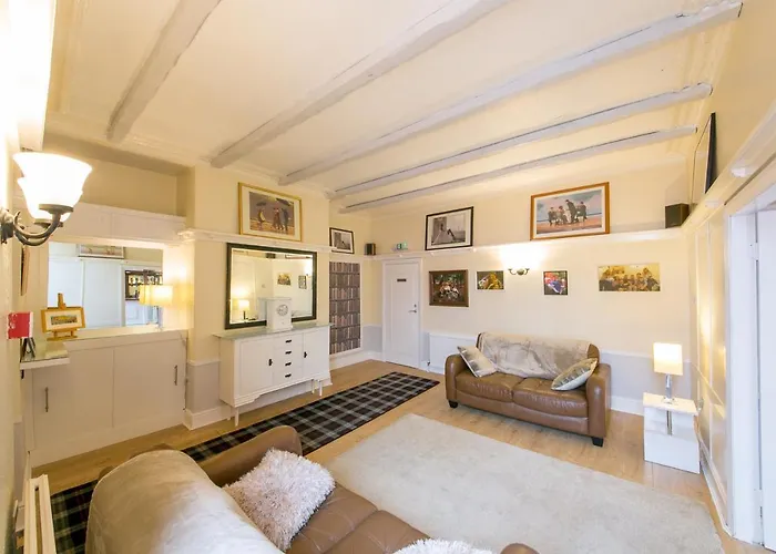 Guest house Homeleigh 3*